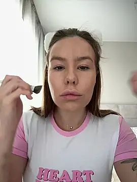 Ashley Roys online show from 03/05/26, 10:44