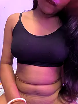 Snapshot of Nightgirl007 chatting on 09/15/25, 05:35 Nightgirl007 online show from 09/15/25, 05:35