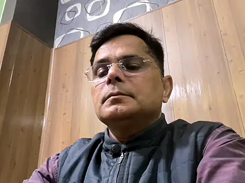 Snapshot of ultimatebooboo chatting on 11/29/25, 09:56 ultimatebooboo online show from 11/29/25, 09:56