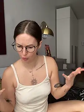 Snapshot of ElizabetBlack chatting on 02/16/26, 07:15 ElizabetBlack online show from 02/16/26, 07:15