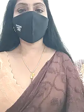 shivani27 online show from 02/02/26, 04:49