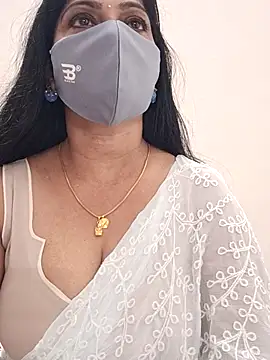 shivani27 online show from 04/04/26, 08:17