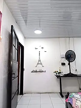 Snapshot of translatina777 chatting on 11/21/25, 01:59 translatina777 online show from 11/21/25, 01:59