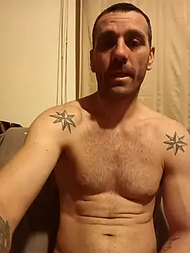 Snapshot of YzabellFabioo chatting on 03/01/26, 11:29 YzabellFabioo online show from 03/01/26, 11:29