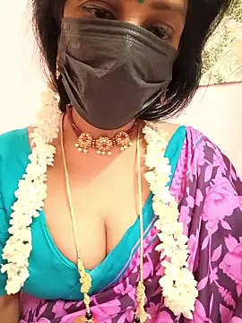 Snapshot of sana-99 chatting on 10/04/25, 01:58 sana-99 online show from 10/04/25, 01:58