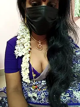 Snapshot of sana-99 chatting on 11/04/25, 04:06 sana-99 online show from 11/04/25, 04:06