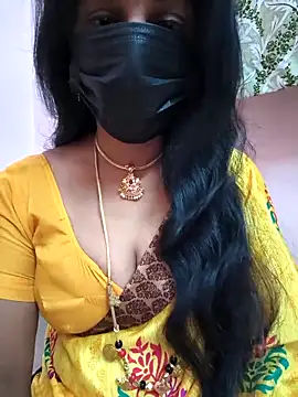 Snapshot of sana-99 chatting on 11/17/25, 01:33 sana-99 online show from 11/17/25, 01:33