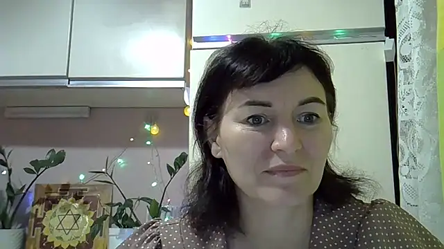 Krystal 82 online show from 09/19/25, 04:29