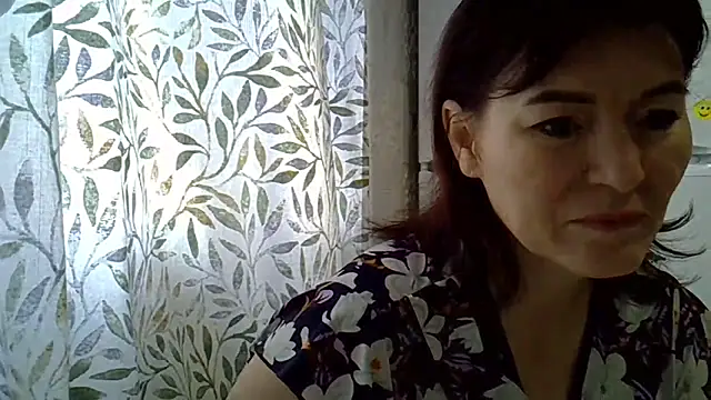 Krystal 82 online show from 12/23/25, 09:18