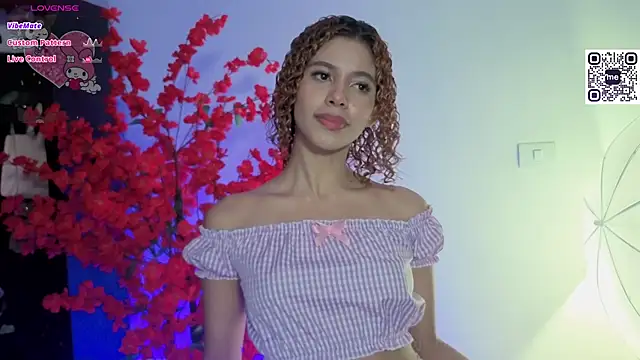 lilijwatson online show from 09/22/25, 02:46