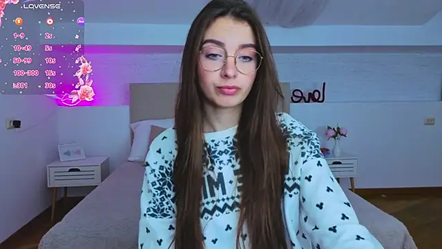 Real cutie1 online show from 09/28/25, 09:31