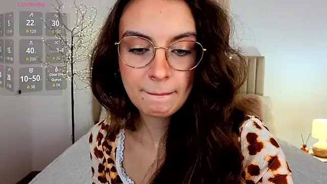 Real cutie1 online show from 07/02/26, 12:55