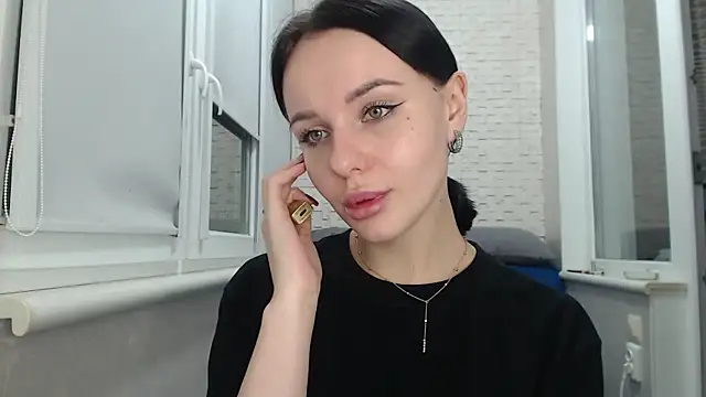 Snapshot of Blair_Yates chatting on 11/16/25, 11:54 Blair Yates online show from 11/16/25, 11:54