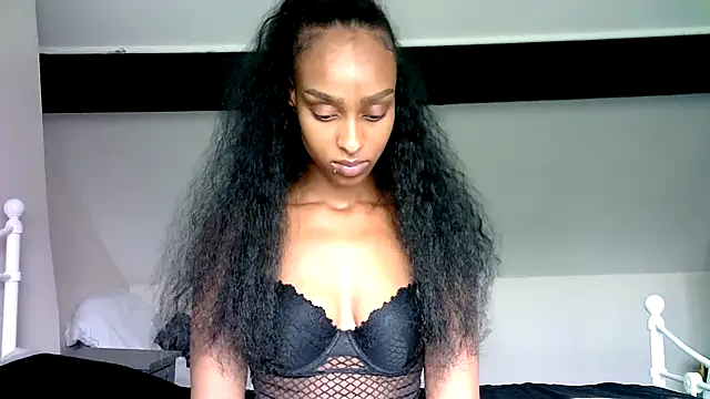 Hazel Dollxx online show from 07/27/26, 12:45