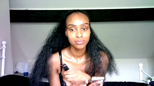 Hazel Dollxx online show from 07/28/26, 02:13