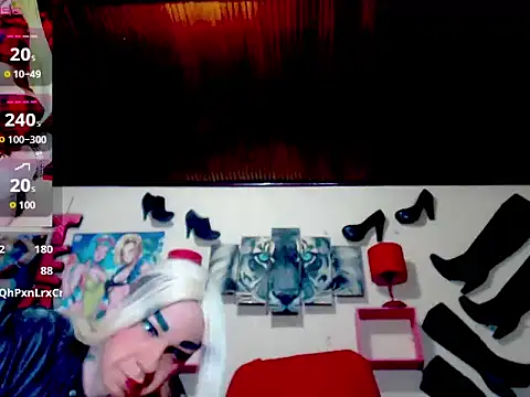 Snapshot of blondehot5v chatting on 09/12/25, 12:05 blondehot5v online show from 09/12/25, 12:05