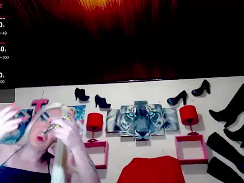 blondehot5v online show from 09/17/25, 12:07