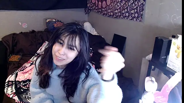 London Ray online show from 02/18/26, 06:09