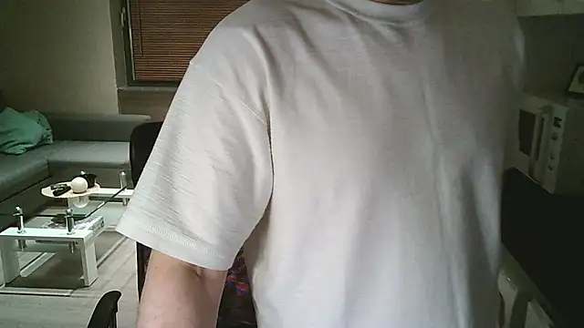 Dartanjanas13 online show from 11/22/25, 04:28