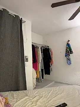 Nia Desire online show from 03/13/26, 07:48