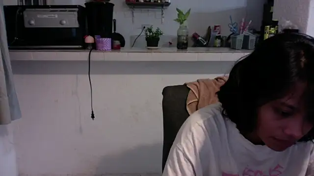 Nia Desire online show from 05/26/26, 05:03
