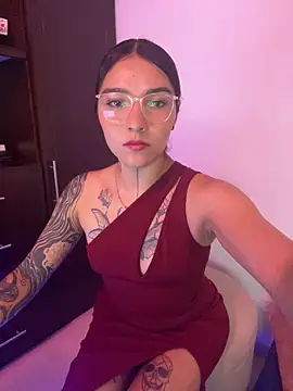 SurpriseMadlicia online show from 09/23/25, 11:19