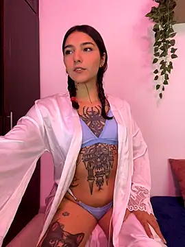 SurpriseMadlicia online show from 09/25/25, 12:58