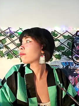 dolliette24 online show from 04/22/26, 06:27