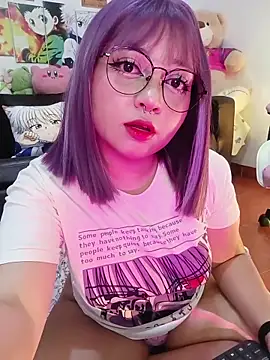 Snapshot of Lolii_Zoe chatting on 11/19/25, 04:34 Lolii Zoe online show from 11/19/25, 04:34