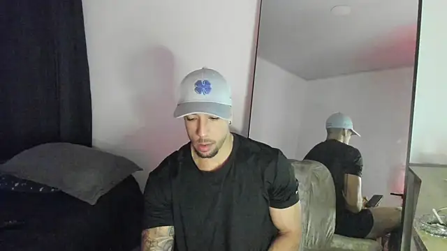 ThiagoLugo online show from 10/07/25, 03:14