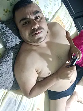 romiroom online show from 10/22/25, 01:17