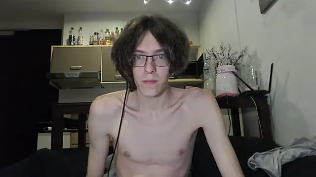 Snapshot of LovesomeCookie chatting on 09/25/25, 03:38 LovesomeCookie online show from 09/25/25, 03:38