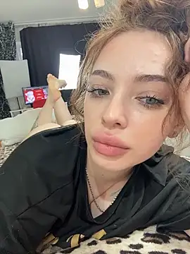 Hannah xBaby online show from 03/24/26, 01:27