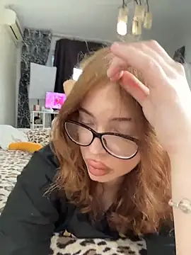 Hannah xBaby online show from 03/29/26, 03:23