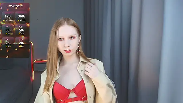 FoxyMira online show from 12/05/25, 01:42