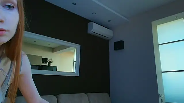 FoxyMira online show from 06/01/26, 04:09