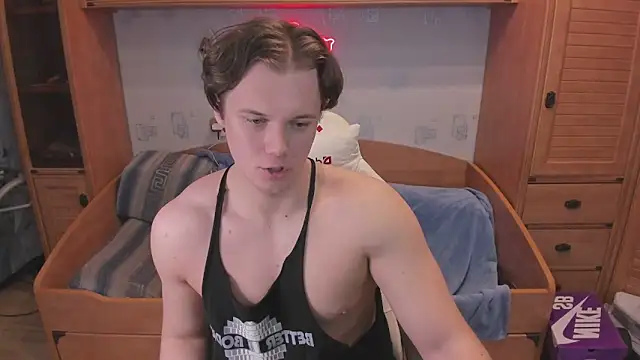 Snapshot of Dexter_Bennett chatting on 03/30/26, 05:03 Dexter Bennett online show from 03/30/26, 05:03