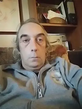 Snapshot of bi_dare chatting on 03/25/26, 12:44 bi dare online show from 03/25/26, 12:44