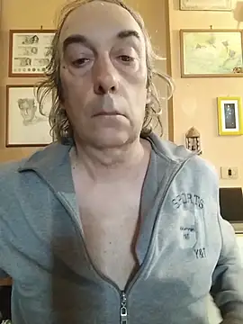 Snapshot of bi_dare chatting on 03/30/26, 10:38 bi dare online show from 03/30/26, 10:38