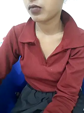 AnkitaDevi online show from 05/14/26, 04:41