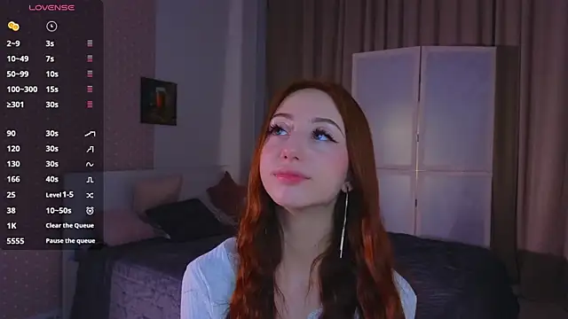 AvrilLeMell online show from 10/02/25, 10:06