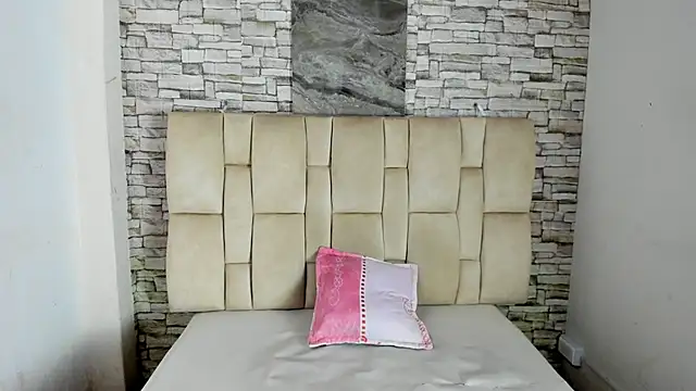 Celesste doll online show from 12/04/25, 01:20