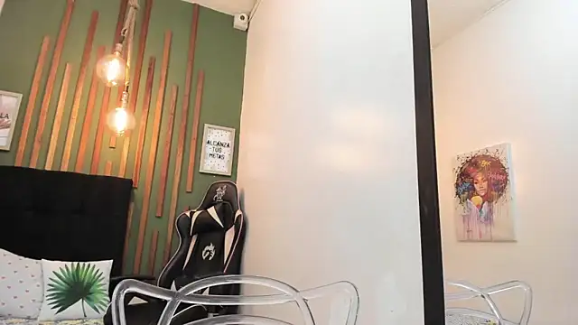 Laura Sex19 online show from 11/20/25, 12:05