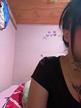 kiittyselenita online show from 04/18/26, 07:58