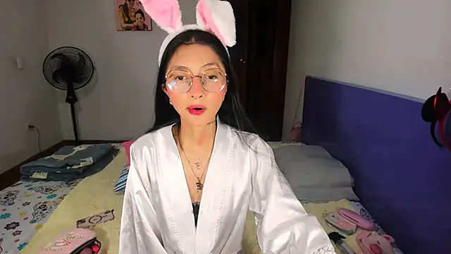 Anais lux online show from 04/30/26, 12:06