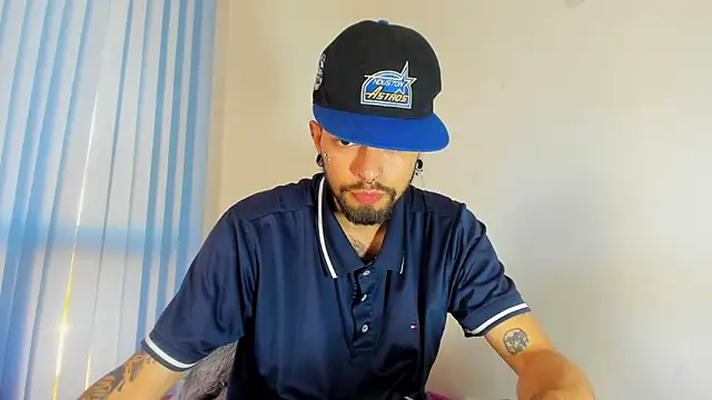 Theferxxo 12 online show from 11/04/25, 10:09