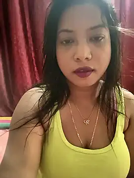 hornyzinia123 online show from 05/06/26, 04:30
