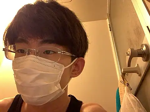 Snapshot of kurusu46 chatting on 09/27/25, 11:59 kurusu46 online show from 09/27/25, 11:59