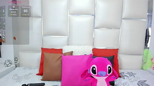 JessieAdamss online show from 12/18/25, 08:26