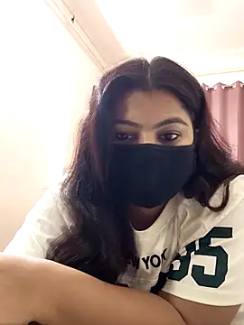 Snapshot of Aavya_007 chatting on 06/18/26, 04:24 Aavya 007 online show from 06/18/26, 04:24